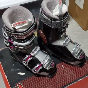 Nordica Cruise 75 Women's Ski Boots 24.5